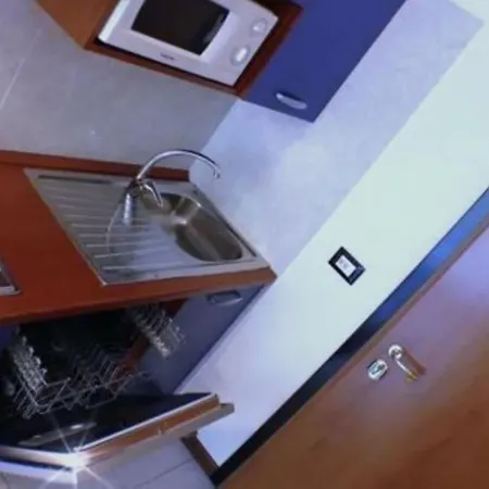 Lovely With Terrace 比比翁